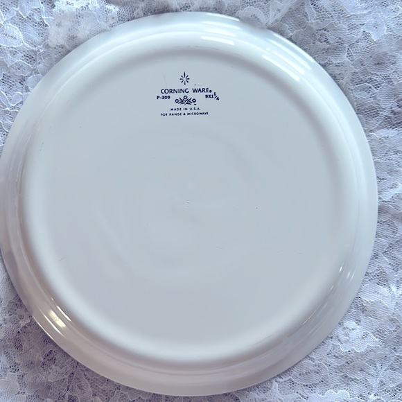Corning ware EUC vintage blue cornflower pie plate - Picture 2 of 3